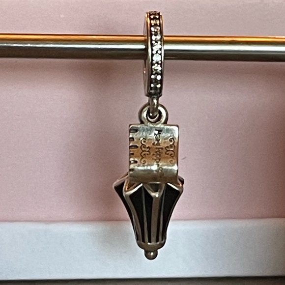 Authentic Disney x Pandora Mary Poppins Umbrella double dangle charm - Picture 3 of 6